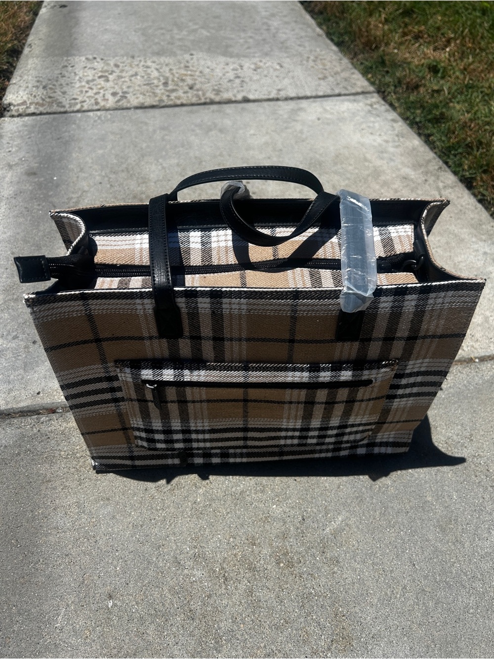 Beis Work Tote Plaid Limited Edition - Picture 9 of 9